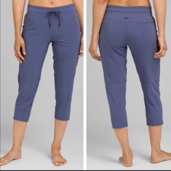 Prana Blue Leonora Capri Pants‎ Size Medium - Picture 1 of 10